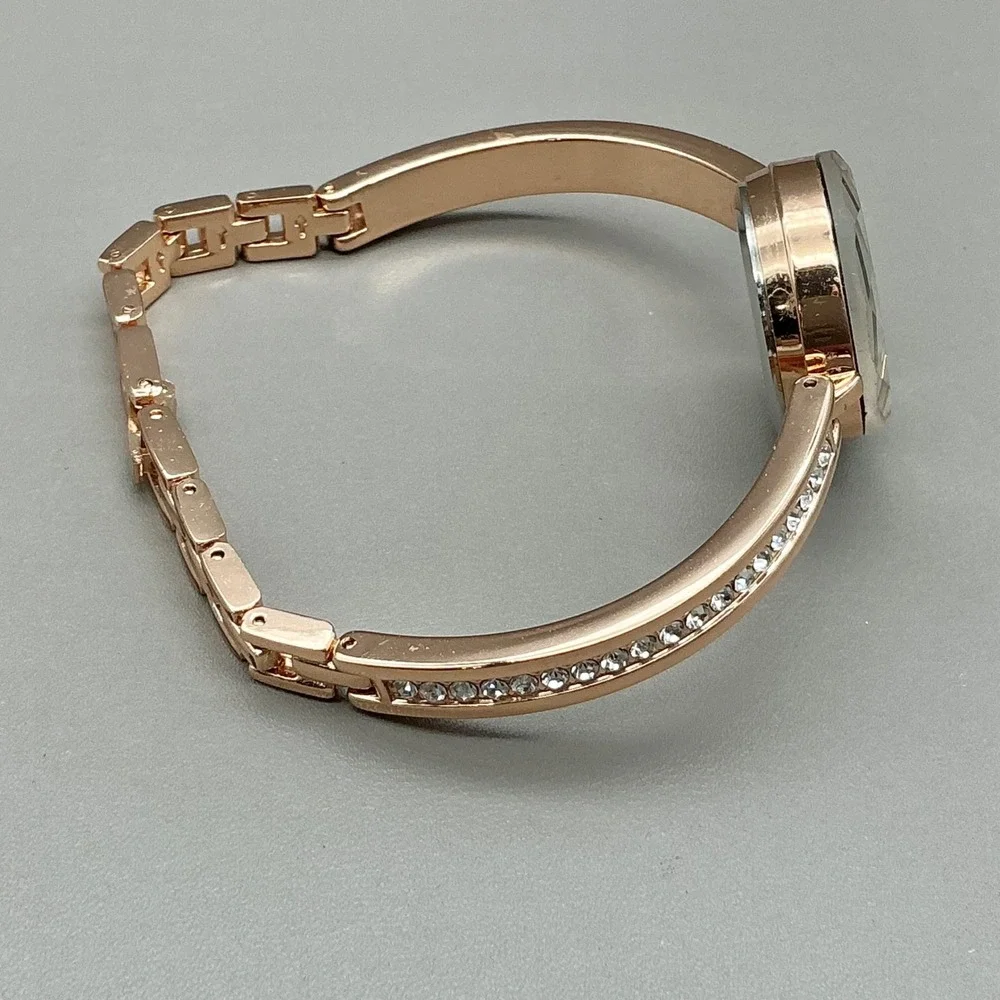 Ellen Tracy Watch Women's Rose Gold Tone Crystal Bracelet 30mm NEW BATTERY